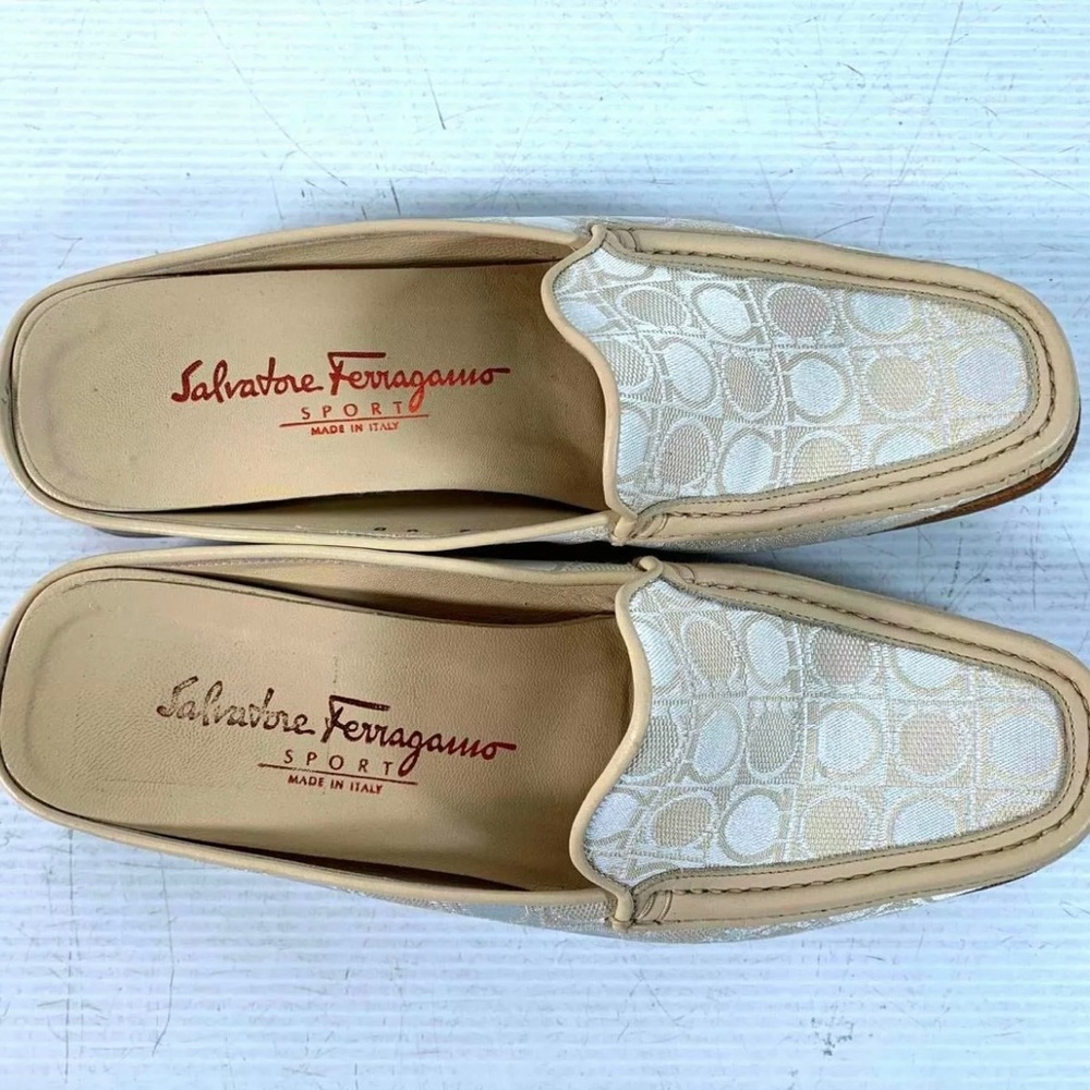 ferragamo slip on womens